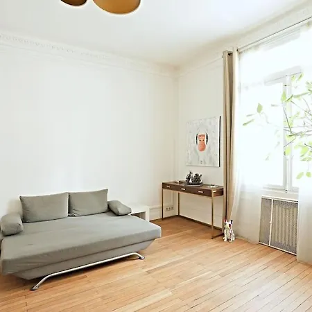 Apartment Amazing Loft Trocadero
